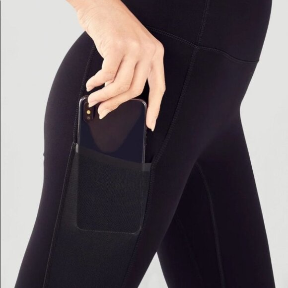 Fabletics Leggings Size Extra Small Black Trinity High-Waisted‎ Utility Zippers - Picture 4 of 13